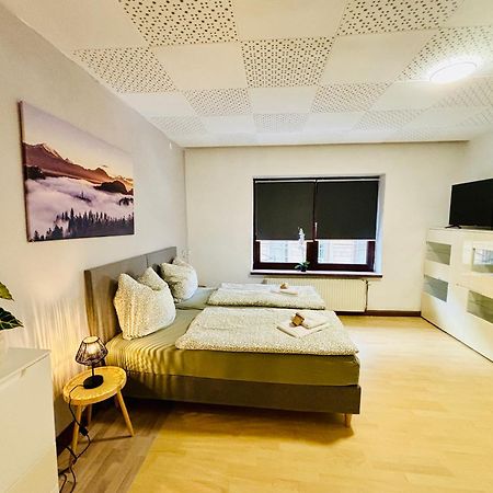 Harmony - Ganzes Appartement 3 Schlafzimmer City 迈宁根 外观 照片