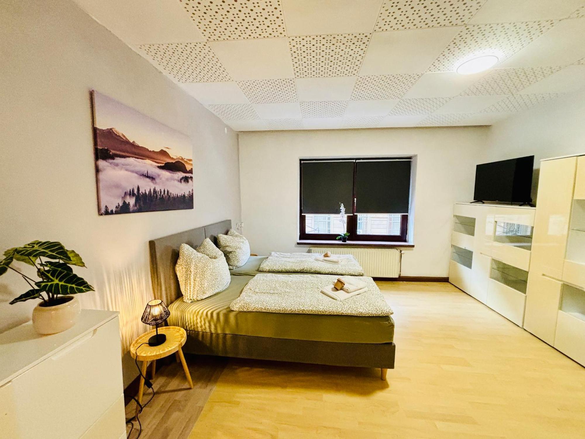 Harmony - Ganzes Appartement 3 Schlafzimmer City 迈宁根 外观 照片
